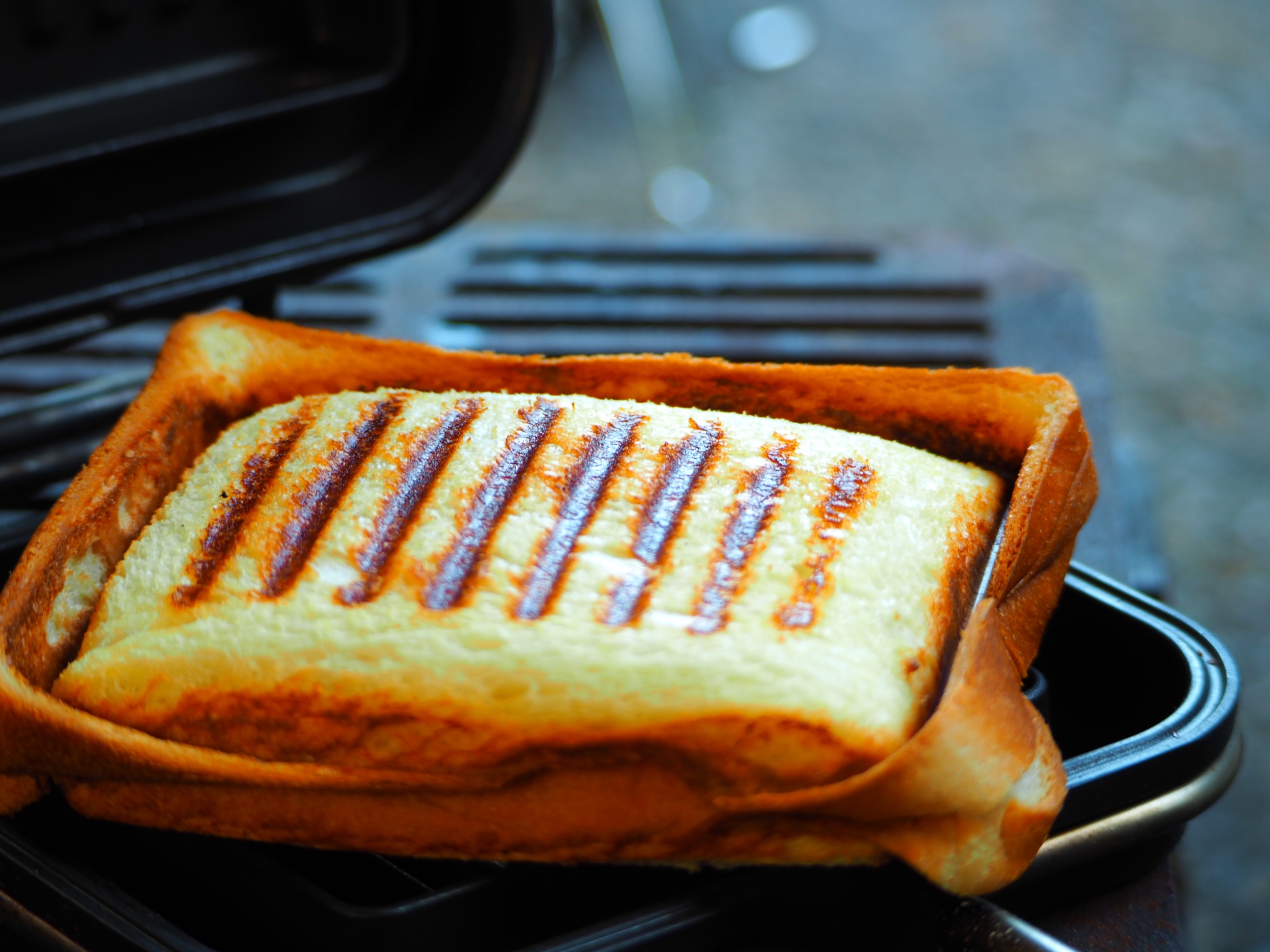 アウトドアメーカーが出しているおすすめのホットサンドメーカー７選 | アマキャン